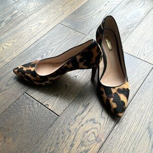 Louise et Cie Pumps